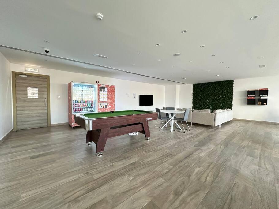 Dar Vacation - High Floor With View - Jvc Apartment *
